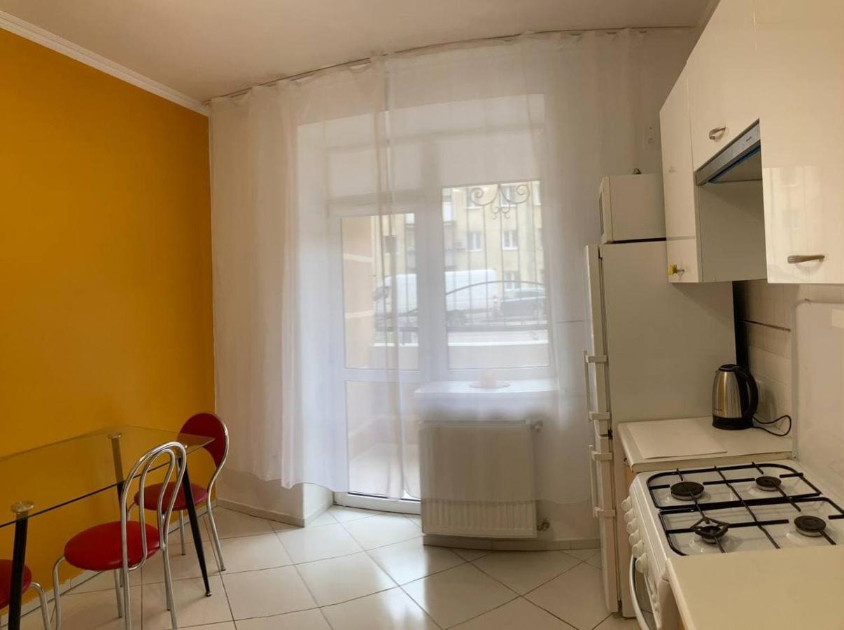 New Cosy Apartment Лвив Екстериор снимка